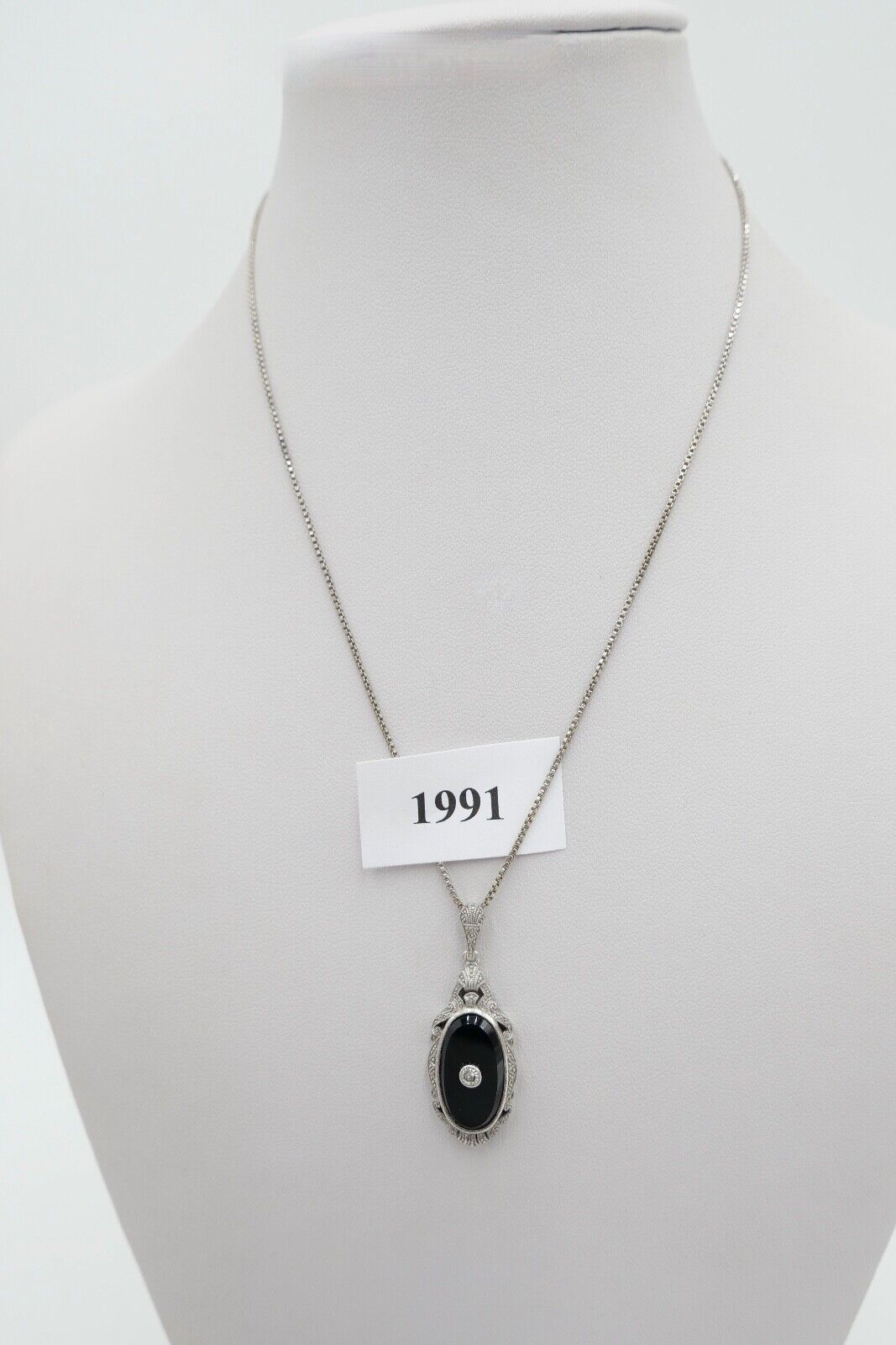 ART DECO Silber Anhänger mit Onyx und Diamant 30-40er Jahre