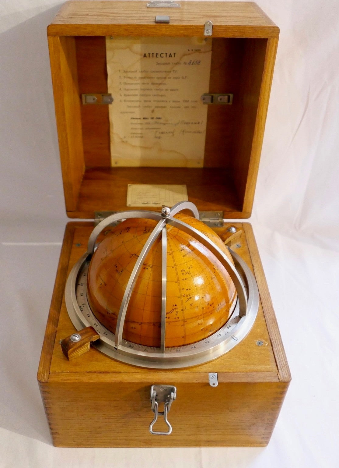 Nautischer Sternenglobus UdSSR Marine 1950er/60er mit Attest & Kiste Celestial