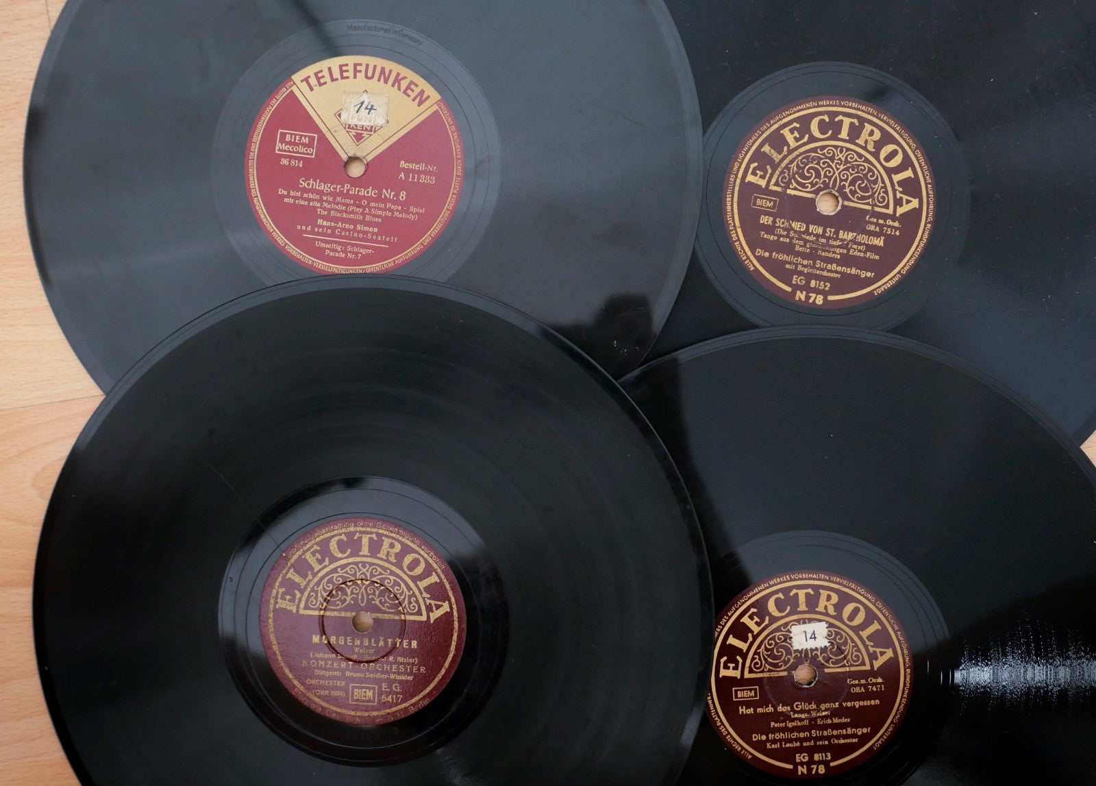 Konvolut Schellackplatten 105 Stk Schlager Operette Weihnacht 25 cm 10" Polydor