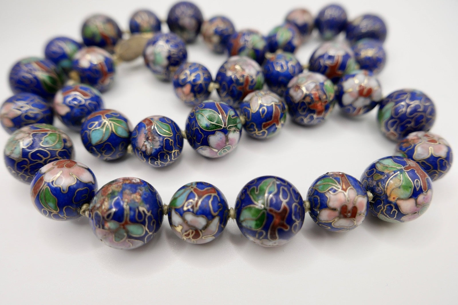 Halskette Vintage Chinesische Cloisonne Emaille 60 cm blau Perlen 1960er Jahre