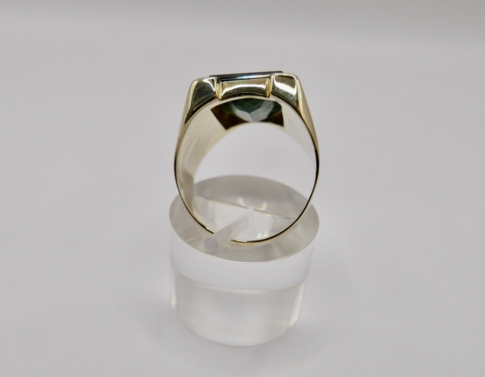 585 Gold Herren Ring  14K Göße 60 mit grünem synth. Spinell