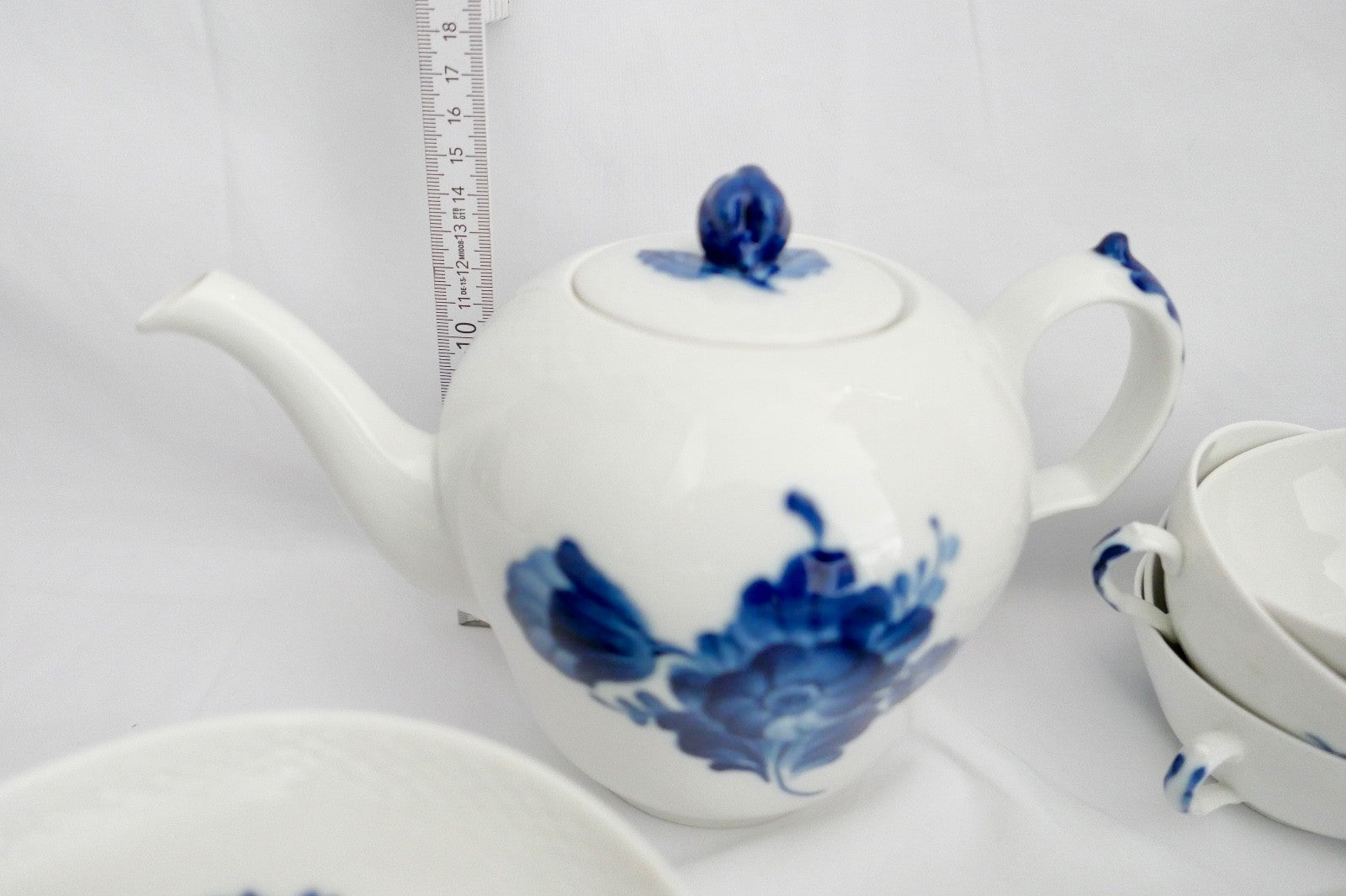 23 Tlg ROYAL COPENHAGEN " Blaue Blume " Tee Service Porzellan Teller Tassen