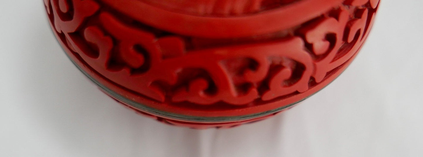1950er  Zinnober-Lackdose Carved Red Cinnabar China geschnitzt Ø 8cm Deckeldose