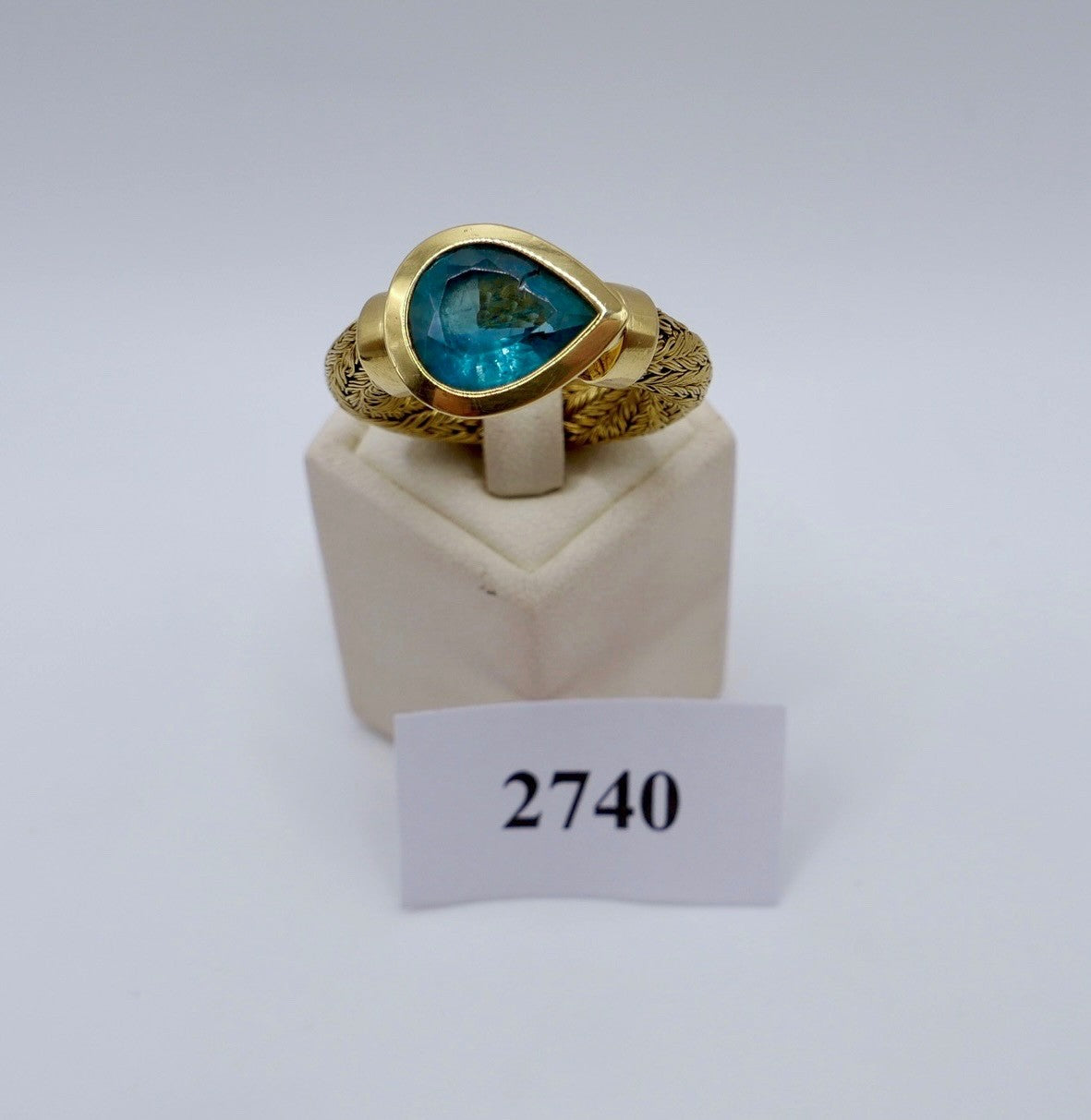 Unikat Goldring 750er Tropfen Turmalin Indikolith Blau Grün Zopfmuster 3,5 Ct