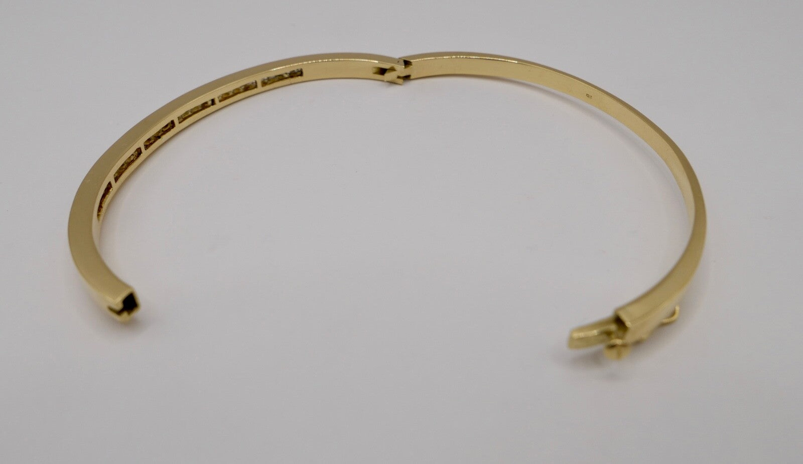 Brillantarmband Armreif Armspange 750 / 18 K Gelbgold 24 Brillanten 1,68 Ctw