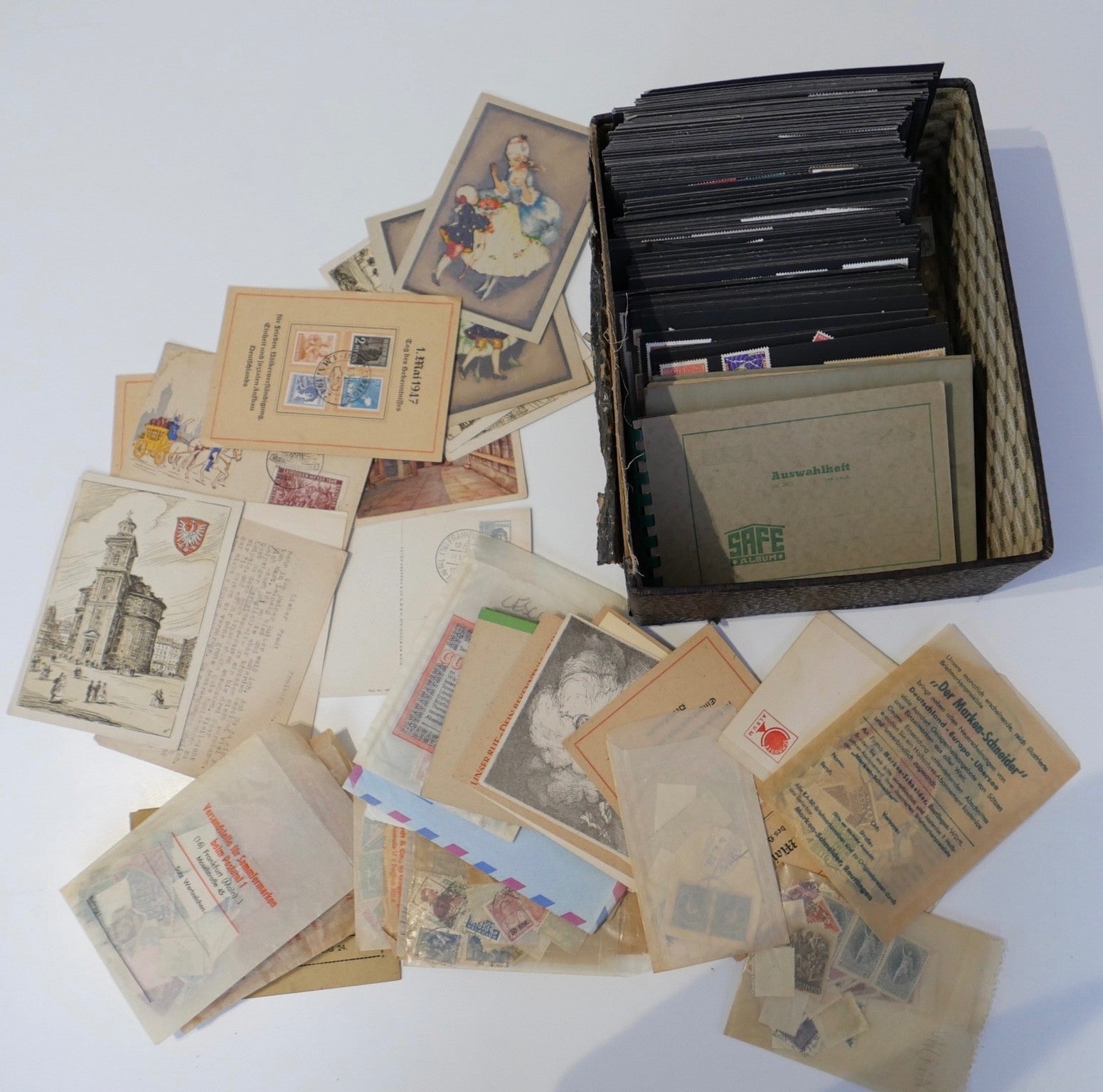 28 Kg Briefmarkennachlass Alben Sammlungen Deutschland Europa Übersee Lose Ware