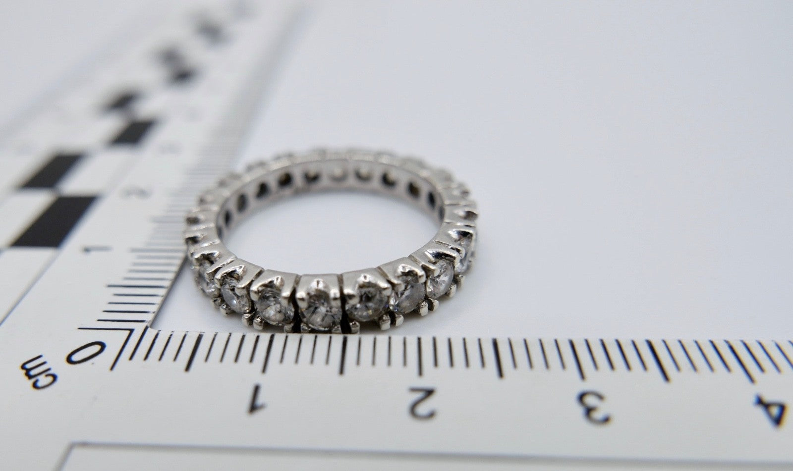 Alter eleganter Silber Memory Eternity Ring 925er Silber Zirkonia Besatz Gr. 58