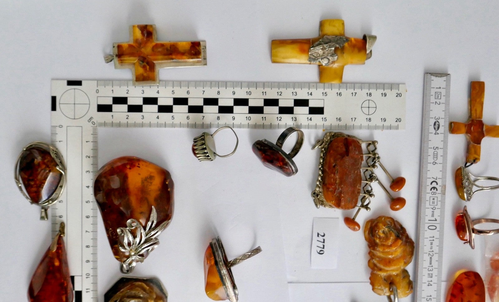 Großes Konvolut Bernstein Schmuck versilbert Anhänger Ring Kreuz Naturbernstein