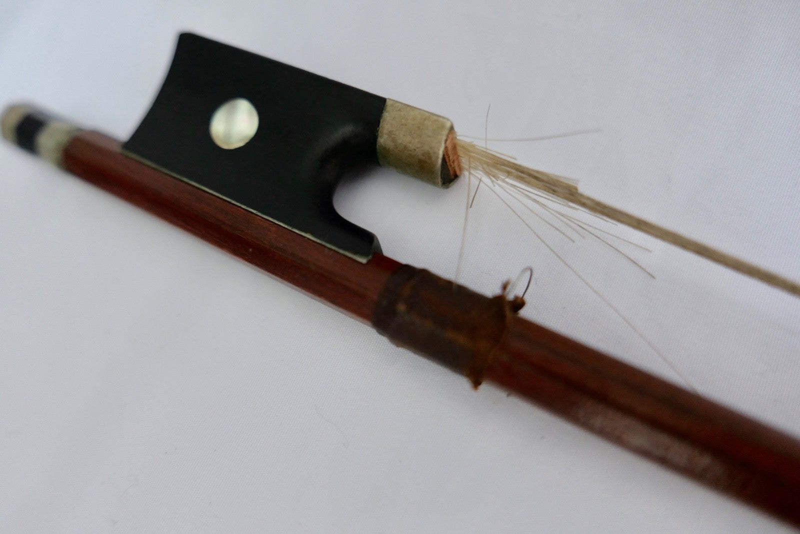 Alte Stradivarius Kopie Geige im Holzkasten mit Bogen & Zubehör Konvolut