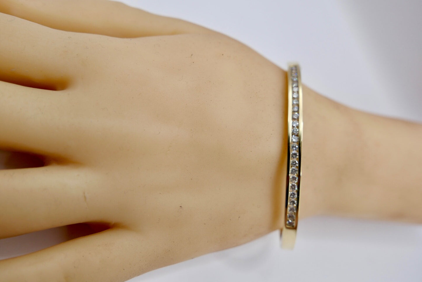 Brillantarmband Armreif Armspange 750 / 18 K Gelbgold 24 Brillanten 1,68 Ctw