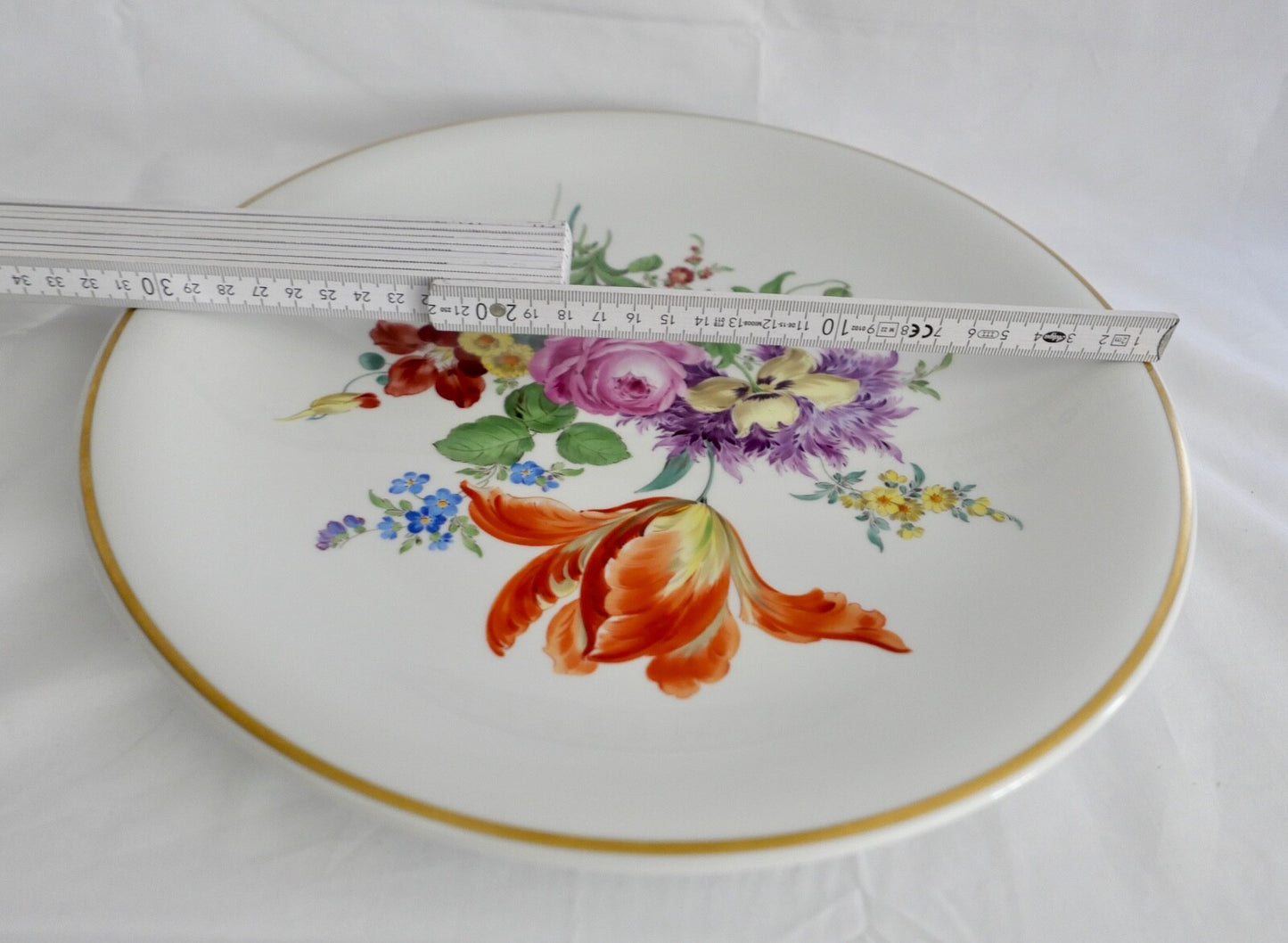 Meissen 1. Wahl Wandteller Blumenbukett Porzellan 31,3 cm Teller 1970er