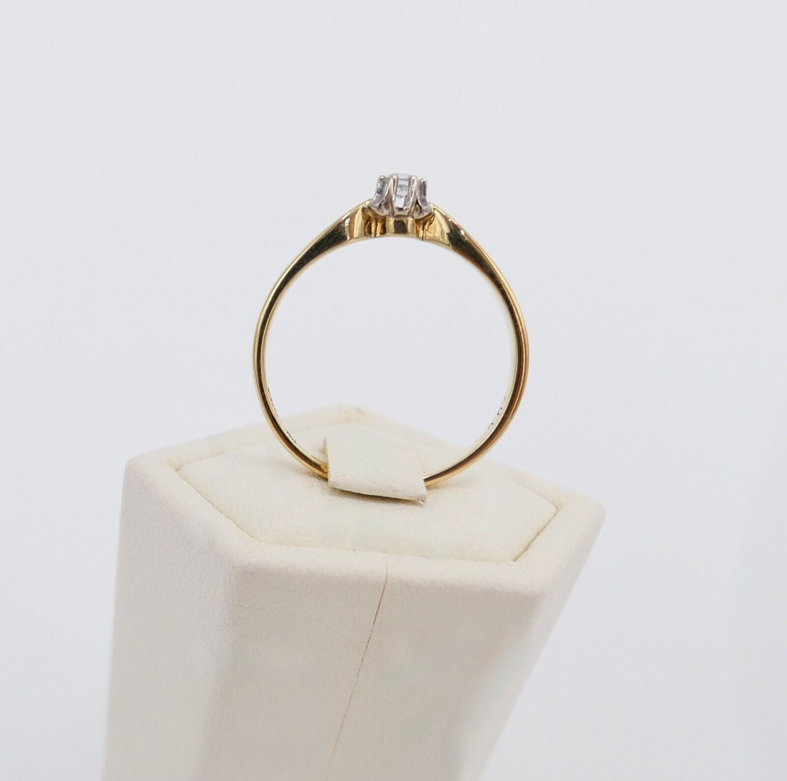 Eleganter Gelbgold Solitär Diamant / Brillant Ring 0,07 Ct 585 14K Gr. 55 