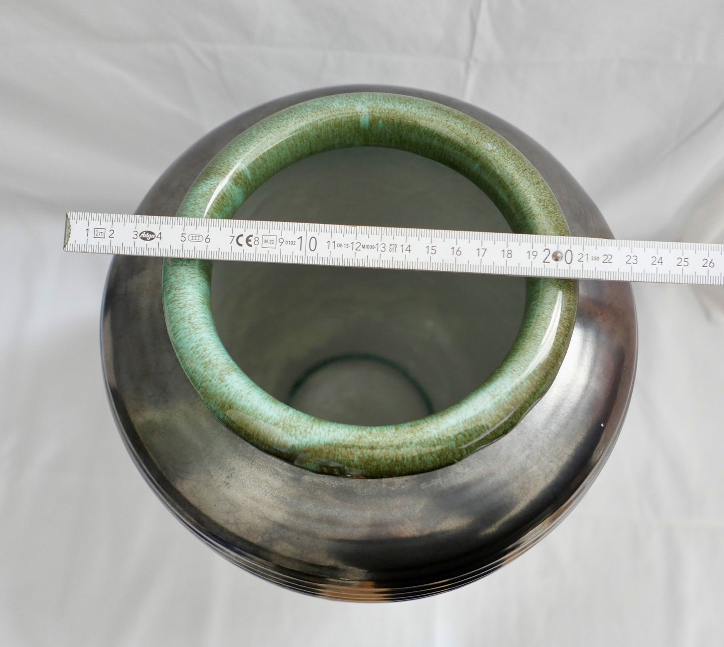 1950-60er Karlsruhe Majolika Keramik Martha Katzer Blumenvase 5510 in Grün 37 cm