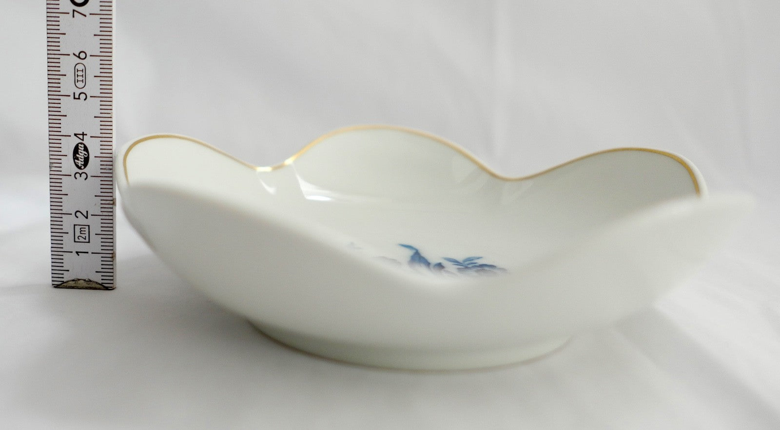 Meissen Aquatinta Schale Schälchen Ø 14,5 cm blaue Blumen und Goldrand