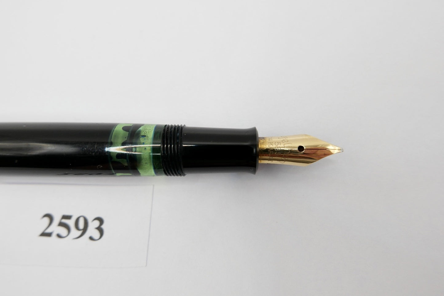 alter PELIKAN Kolbenfüller Füller 585 14K Gold Feder OB dunkelgrün ohne Deckel