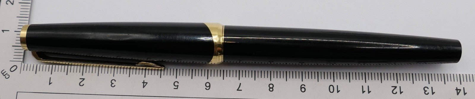 Nr. 121 Füller Füllfederhalter Montblanc 585 14kt Gold Feder