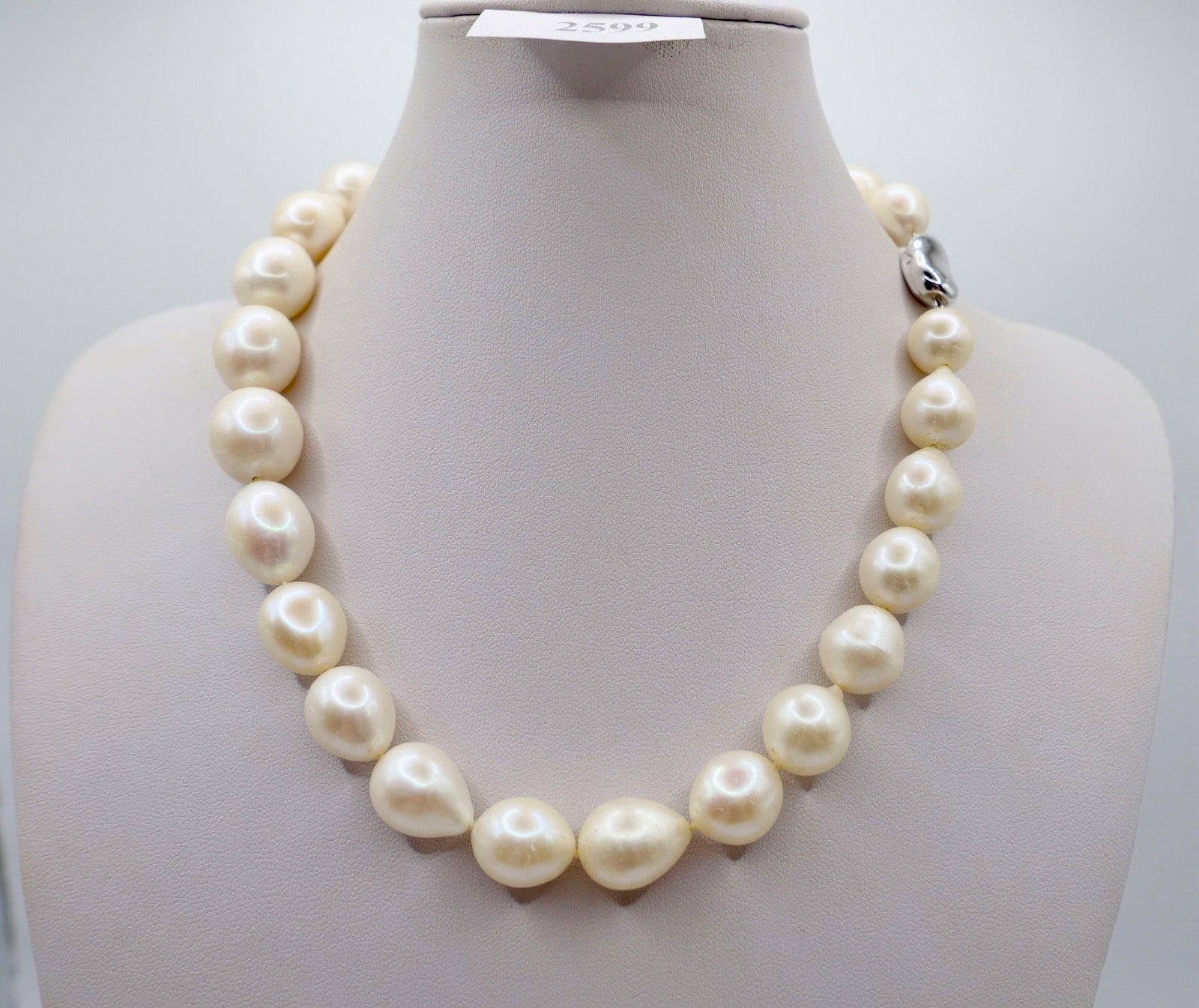 70er Jahre Perlenkette Collier 44 cm Ø 12-15 mm SILVER TOP GSV BOTTOM PAT.P