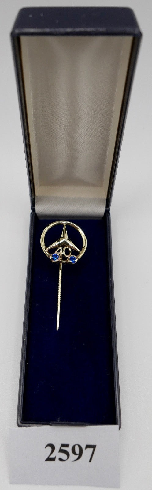 Mercedes-Benz Anstecknadel 585 Gold mit Saphir 40 Jahre Betriebszugehörigkeit