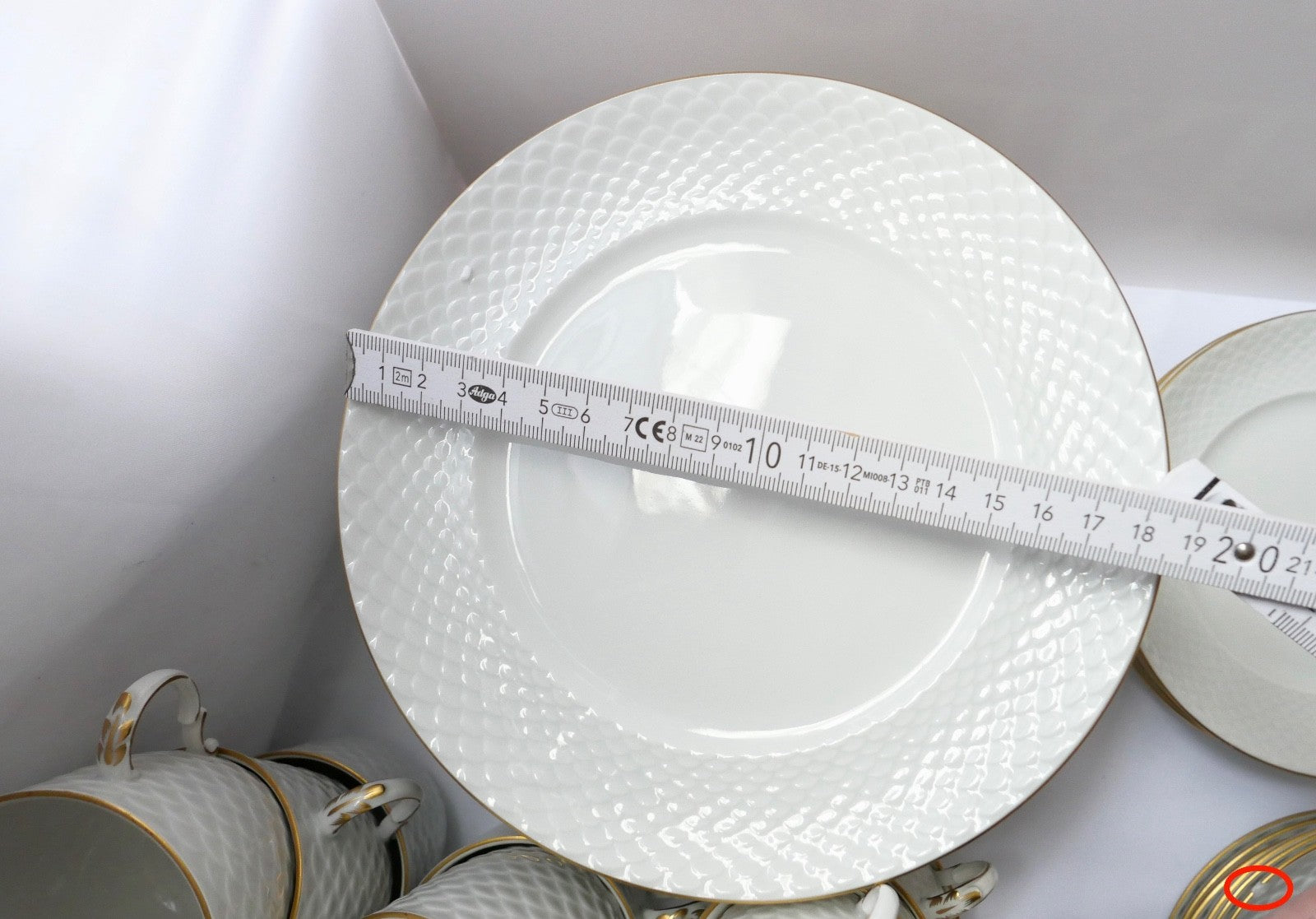 65 Tlg. Ludwigsburg Mokka / Kaffee Service weiß mit Goldrand Schuppenmuster