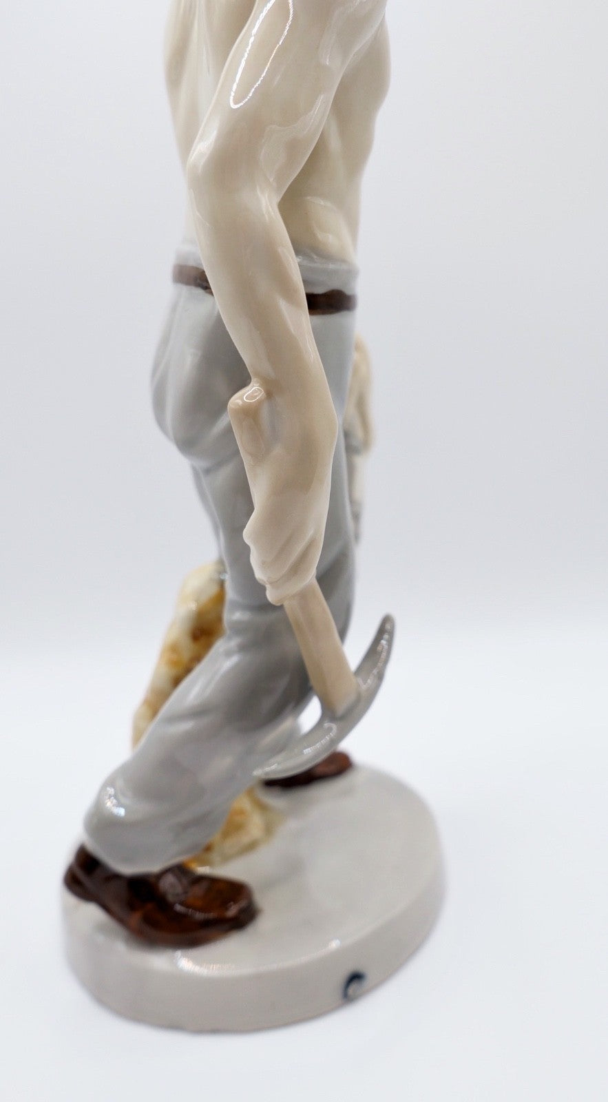 Glück Auf GmbH Porzellan Bergmann Figur aus Porzellan  Zeche 1960er Bergbau