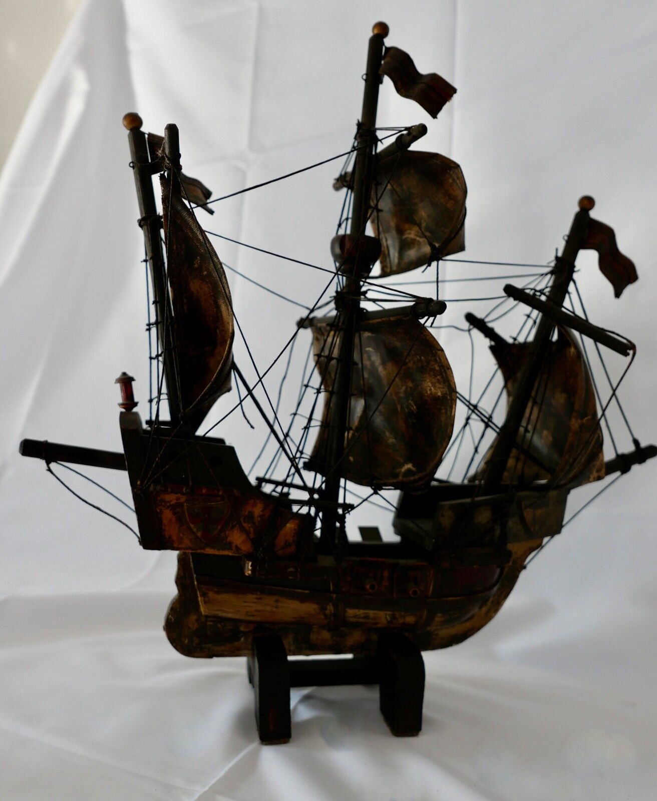 altes Holz Segelschiff Schiffsmodell " Santa Maria " Christoph Columbus 41x43 cm