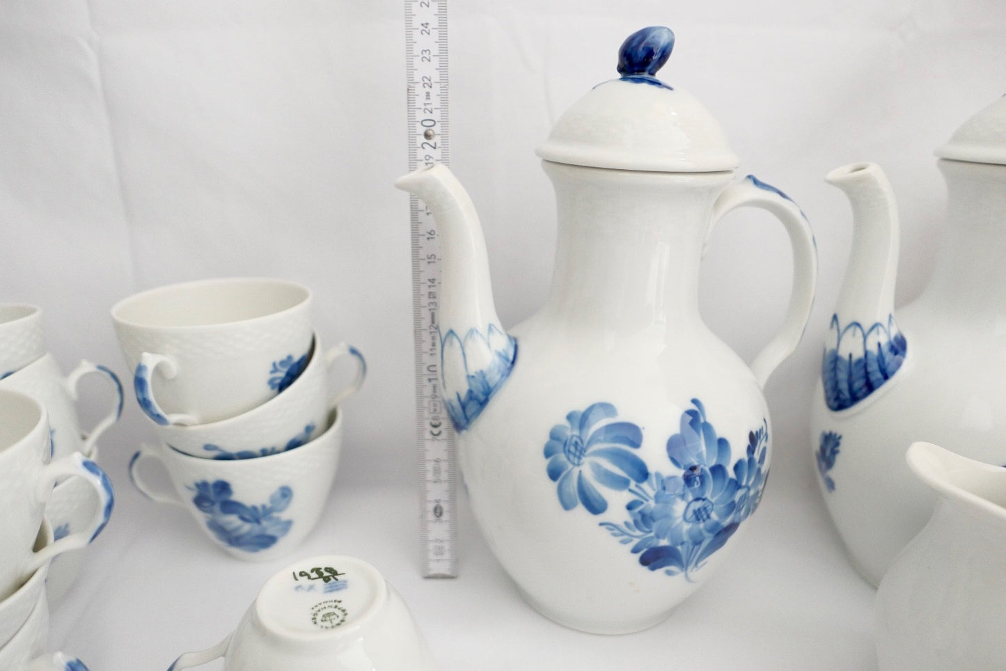 30 Tlg ROYAL COPENHAGEN " Blaue Blume " Kaffee Service Porzellan Teller Tassen