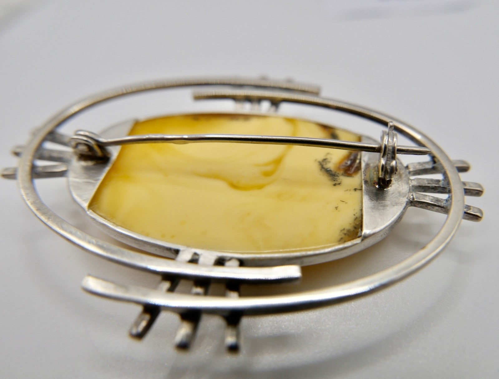 Vintage Silberbrosche mit gelbem Naturbernstein 925 Silber butterscotch