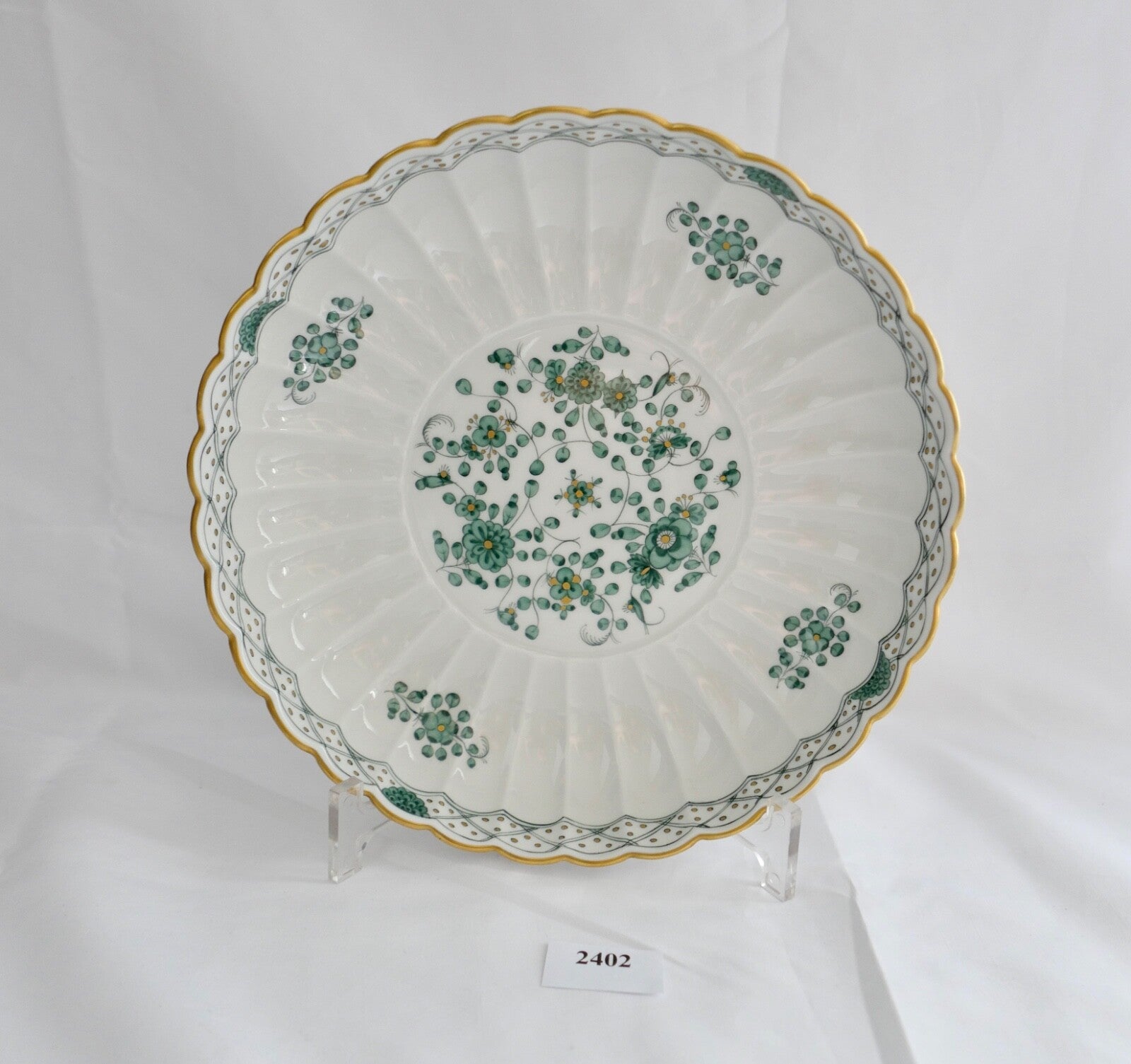 Meissen 1. Wahl Porzellan geriffelte Schale Teller indisch grün reich 21,5 cm