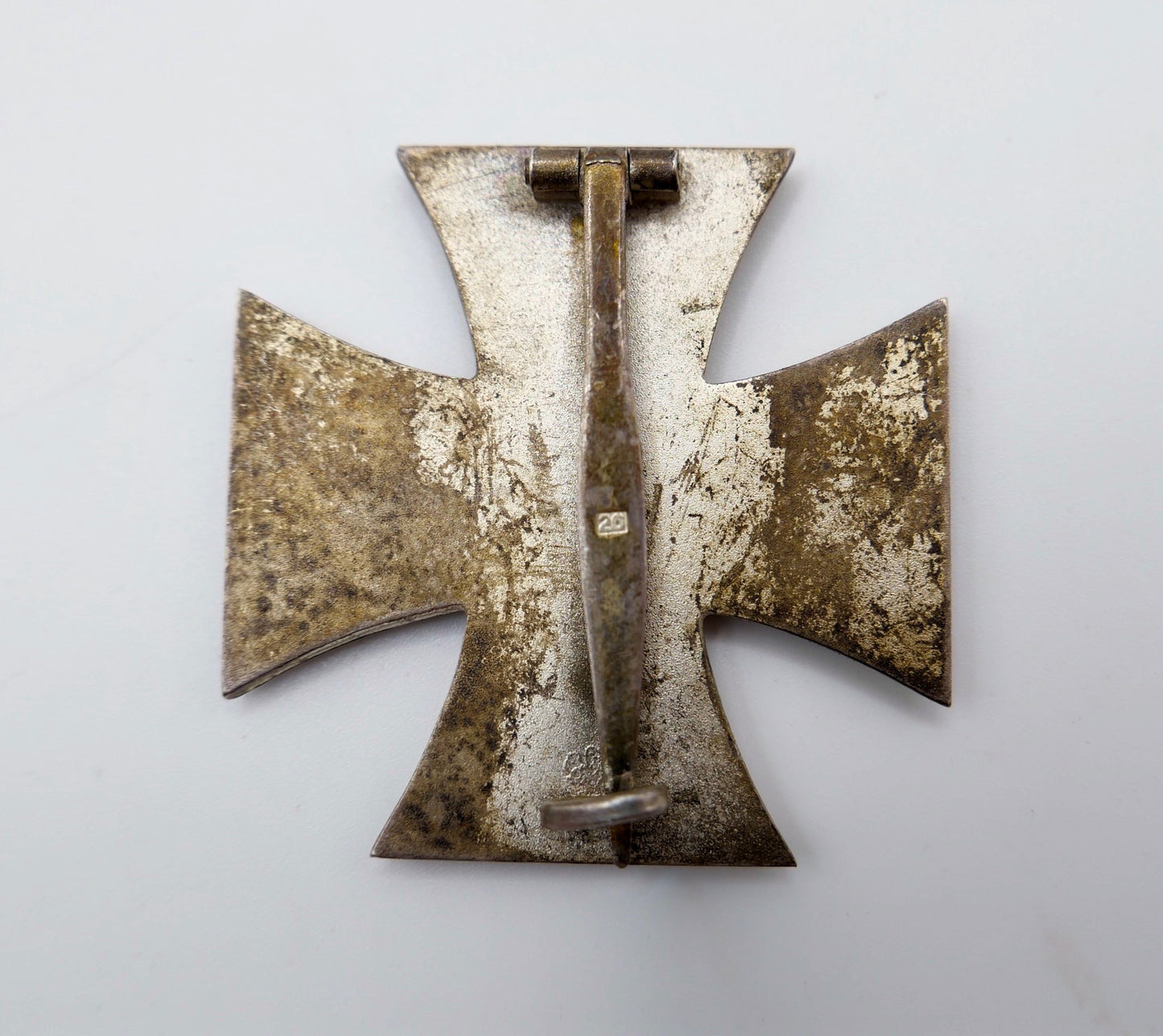 Eisernes Kreuz EK 1. Klasse Reich 2. WK 2.WW Hersteller: 26 ( B.H. Mayer )