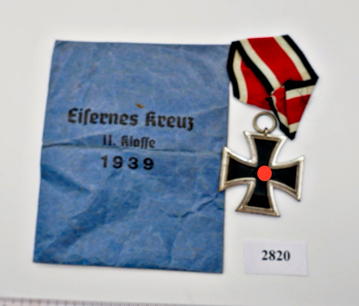 Eisernes Kreuz 2. Klasse 1939 EK2 an Band und Verleihungstüte